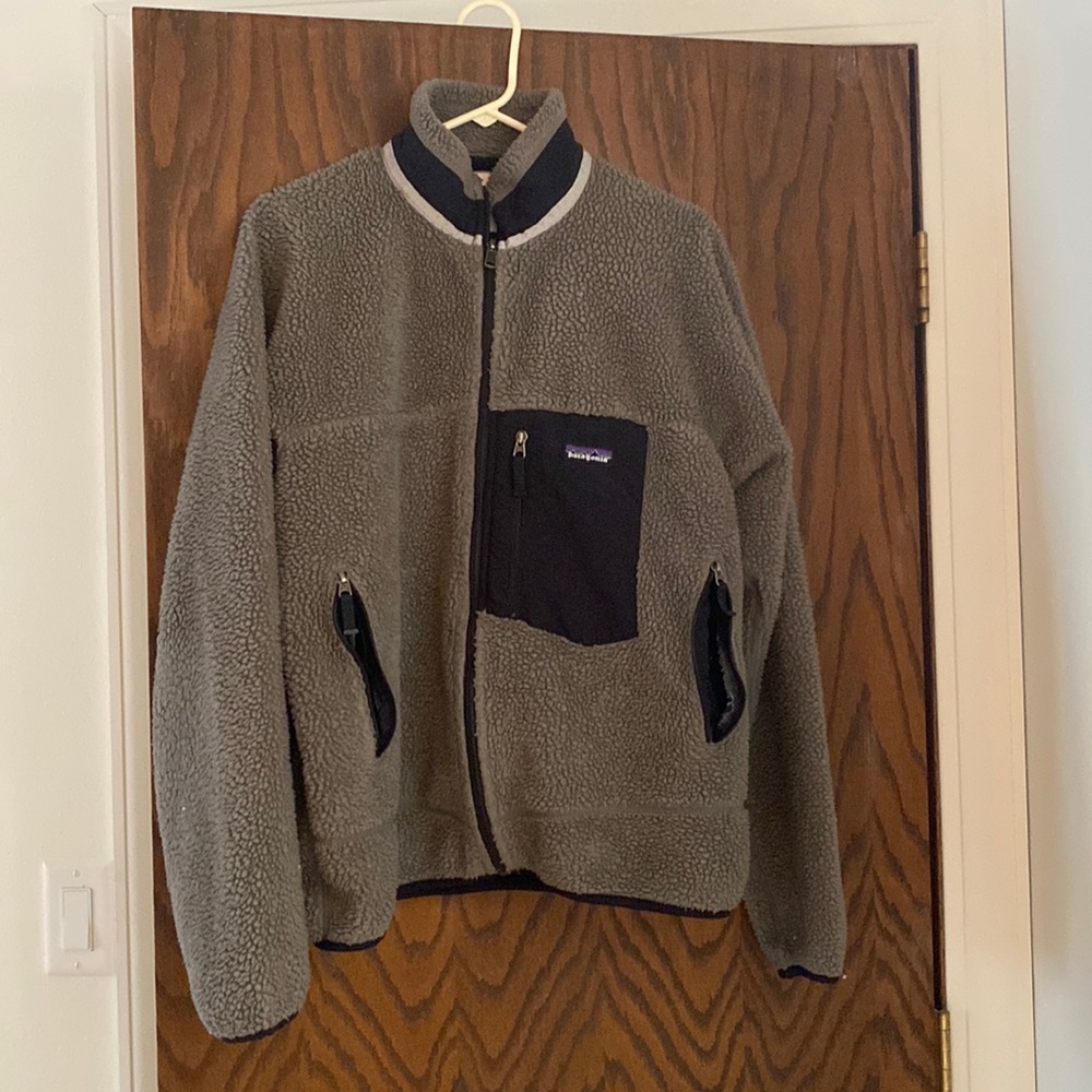 Men’s Medium Patagonia Fleece Jacket